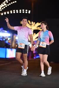 BIB: 
                            <button type="button" onclick="openModal(23463293)" class="btn btn-primary btn-sm float-right btn-popup" data-toggle="modal" data-target=".modal-high-quality">
                        <i class="fas fa-shopping-cart"></i> Add to Cart
                    </button>
                                            <button type="button" onclick="isThisMe(23463293, true)" class="btn btn-success btn-sm float-right btn-popup btn-isme hidden" data-toggle="tooltip" data-placement="bottom" title="นี่คือรูปของคุณใช่ไหม คลิกที่นี่เพื่อเอาเข้าอัลบั้ม">
                        <i class="fas fa-plus"></i> Add to album
                    </button>
                    <button type="button" onclick="isThisMe(23463293, false)" class="btn btn-warning btn-sm float-right btn-popup btn-isnotme hidden">
                        <i class="fas fa-ban"></i> Remove from album
                    </button>